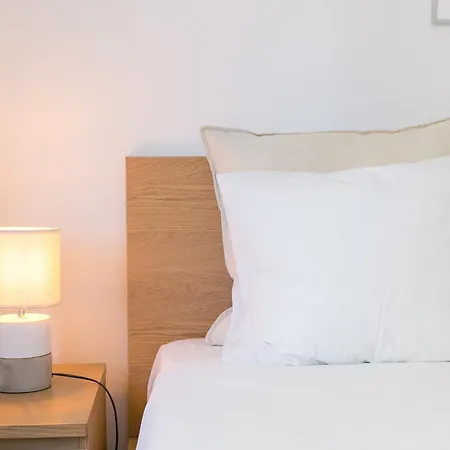 Apartamento central e confortável junto ao bairro da Graça-2